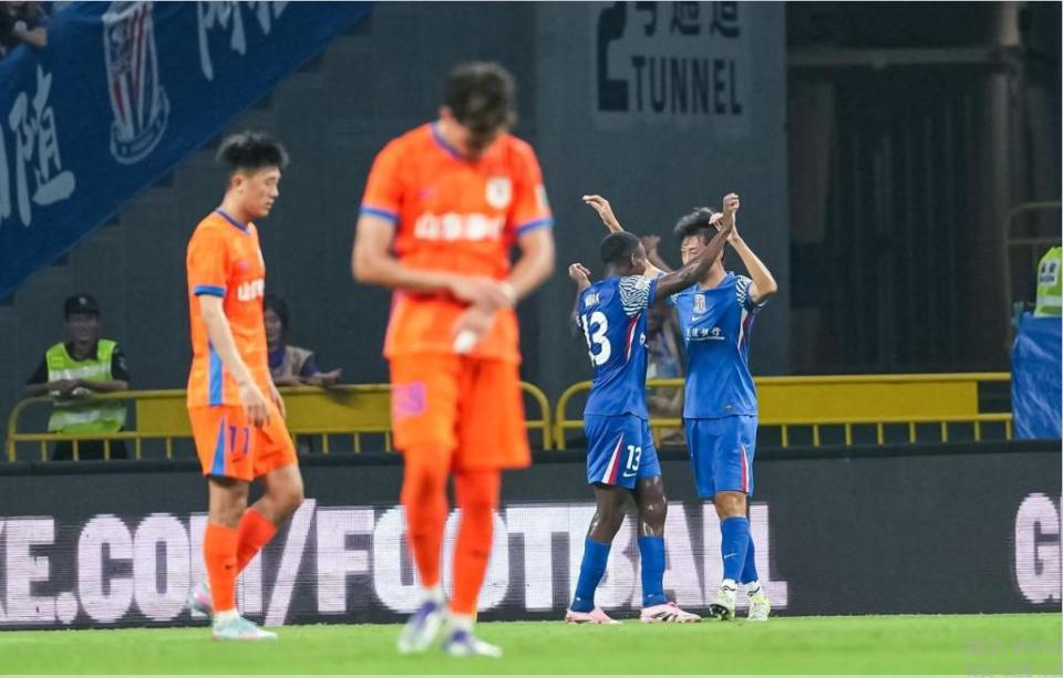 而是中超的 而是中超的