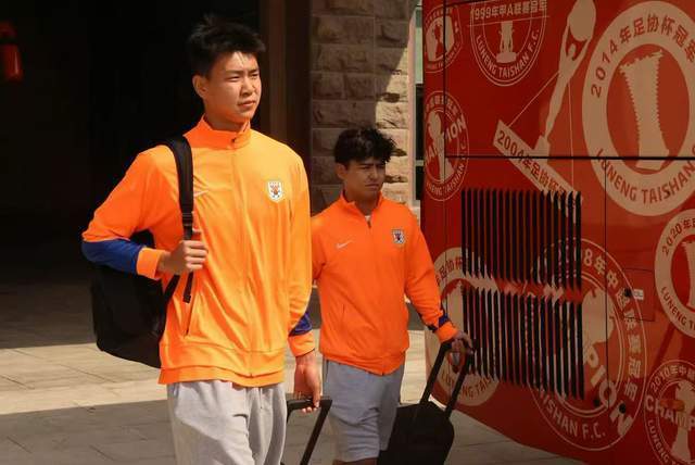 了就不会踢 了就不会踢